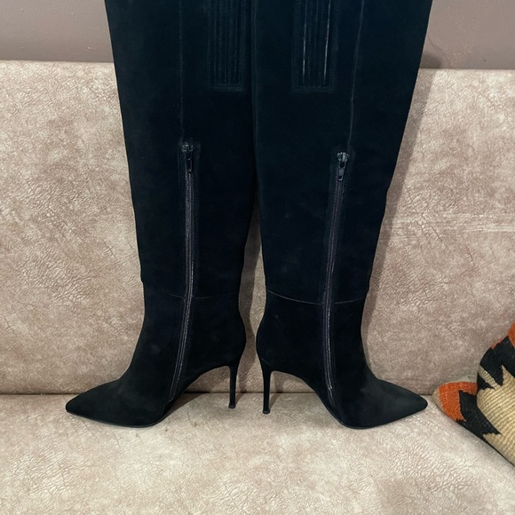 Jeffrey Campbell Arden Hi Boot Suede from revolve size 7.5 - Picture 3 of 3